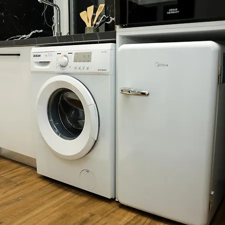 Sapphire By Dove Tirana